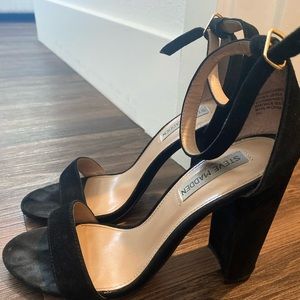 Steve Madden black heels